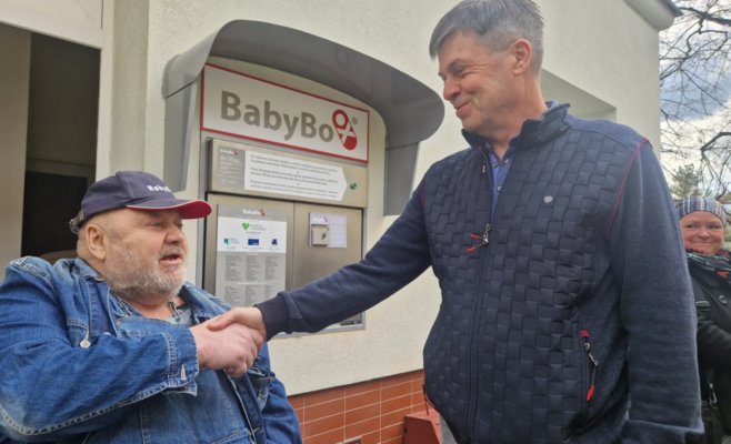 Babyboxy в Чехии отмечают 20-летие: спасены 274 младенца, но основатель проекта говорит о боли и тревоге
