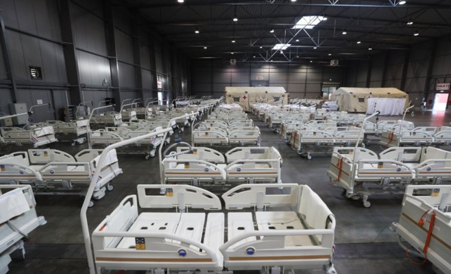 Больница Bulovka должна извиниться перед миллиардером Сегналом за разглашение информации о прививке без его согласия