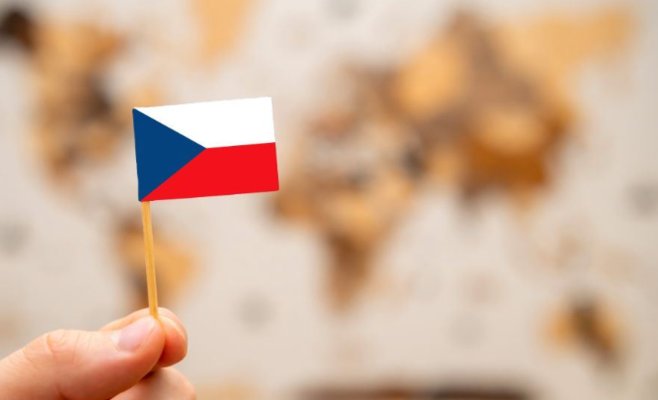 Чешские компании задыхаются от бюрократии и нехватки кадров — бизнес требует перемен