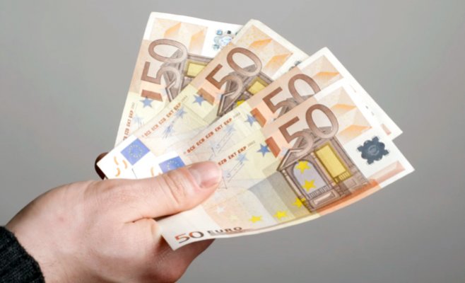 Инфляция в еврозоне остаётся выше 2%: услуги дорожают, но энергия дешевеет