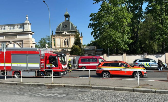 Метро в Праге остановилось из-за мужчины с белым порошком: станция Želivského была временно закрыта