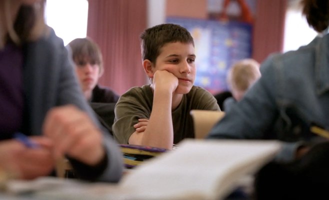 Каждый четвёртый молодой человек в Чехии не чувствует себя финансово подготовленным: неуверенность в инвестициях, налогах