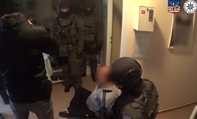 Не помог ни подлог, ни взятка: полиция раскрыла абсурдный эпизод дела о незаконной выдаче водительских прав
