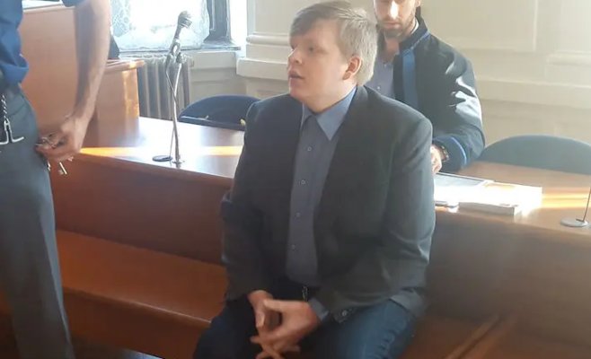 Наркоторговец, из-за которого ушёл в отставку министр юстиции Блажек, наносит ответный удар