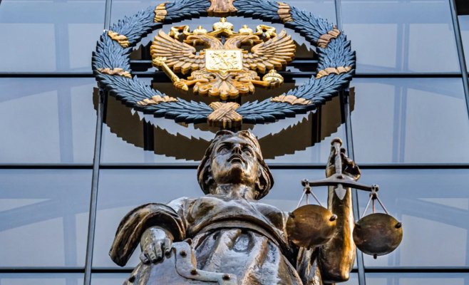 Здоровых людей отправлял на химиотерапию. В США врача приговорили к десяти годам за мошенничество