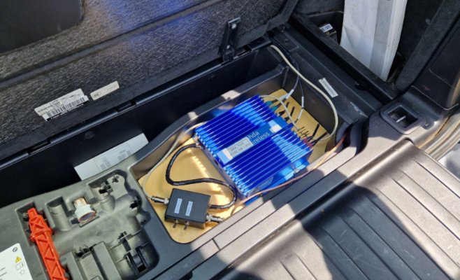 Полицейские смогут останавливать машины одним нажатием пальца — благодаря технологии из Чехии. Но пока не имеют на это права