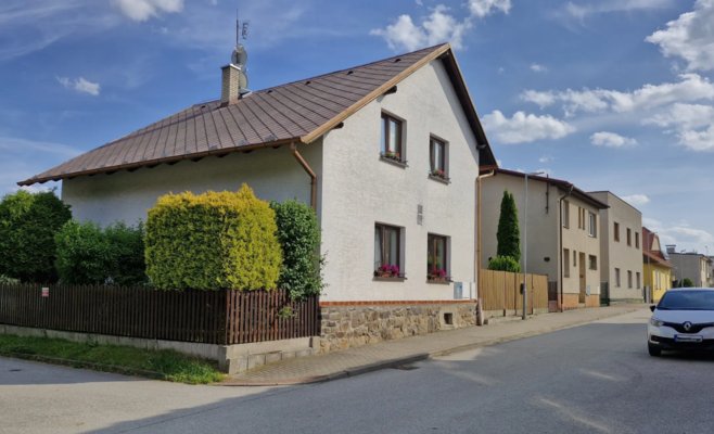 Фальшивая зубная клиника в Хавличкув-Броде работала прямо в пристройке частного дома. Соседи шокированы