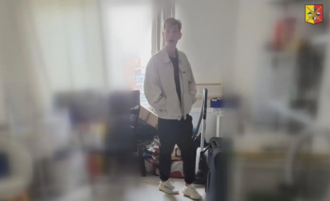 В центре Праги молодой мужчина пытался продать чужую квартиру — аферу раскрыли в последний момент