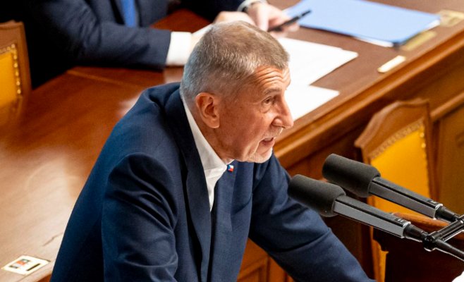 Spolu и STAN теряют позиции: рейтинг ANO растёт, на горизонте новые игроки