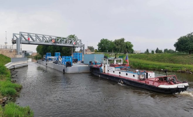 Мост за четверть миллиарда, по которому почти никто не ездит. Как в Чехии построили уникальное железнодорожное сооружение