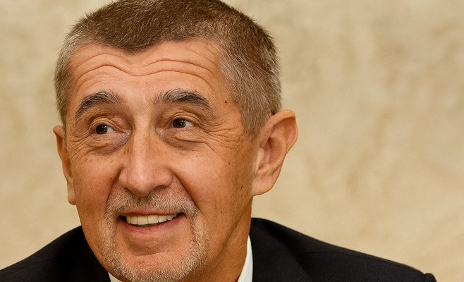Бабиш отказывается от 5% на оборону: как он это объяснит НАТО — неизвестно