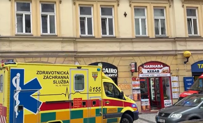 В пражской квартире нашли тело молодого парня и наркотики: на месте работали химики