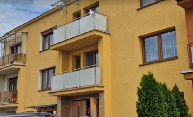 Полицейские застрелили мужчину с ножом, ранившего людей и сотрудника полиции в Иванчице