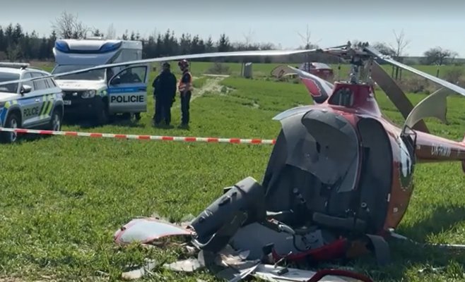 Милиардер Коварж упал на вертолете по собственной вине