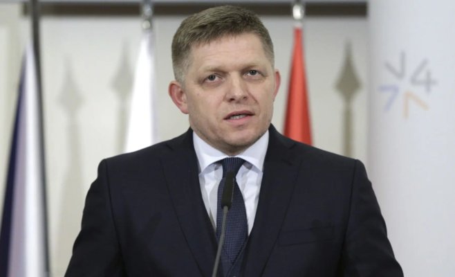 «Слоны и трава»: высказывание премьера Словакии об Украине вызвало дипломатический скандал