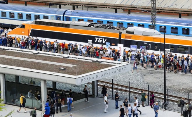 Скоростной поезд в Чехии уже через три года, обещает министр Купка. Но на рекордные скорости он пока не выйдет