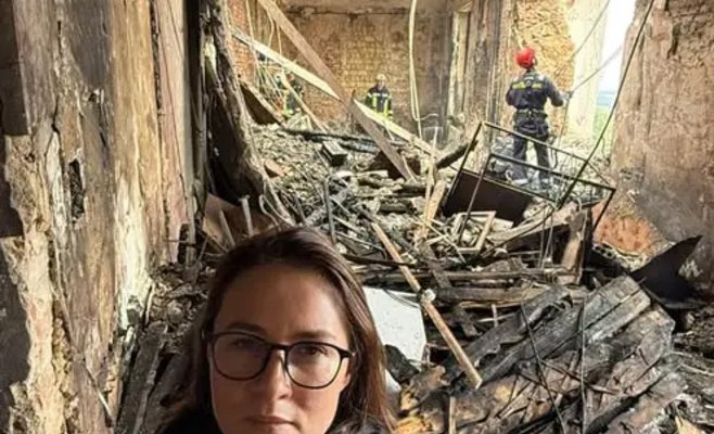 Украинская премьер-министр показала фото разрушенного российского ударом здания правительства