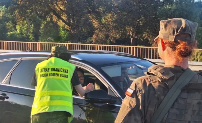 Десятки тысяч молодых украинцев уехали на Запад за три недели