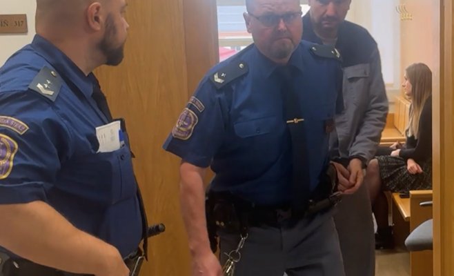 Уже наказан достаточно. За мошенничество с размещением беженцев прокурор избавил политика от нового срока