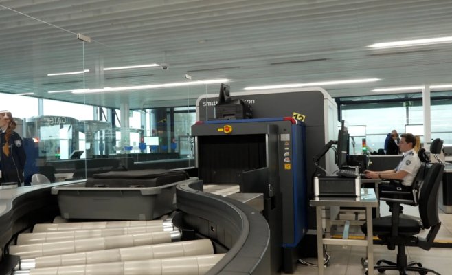 На пражском аэропорту теперь можно проносить бутылки до двух литров и не вытаскивать ноутбук из рюкзака