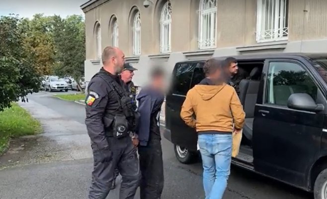 Сбежали от войны — и попали в ловушку: украинские подростки в Чехии работали на кибермошенников