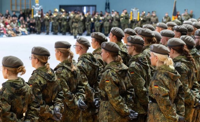 Немецкие политики достигли компромисса по вопросу обязательной воинской службы