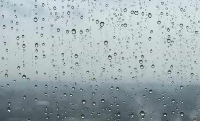 В пятницу небо прояснится. Но уже к выходным над Чехией соберутся тучи и пойдёт дождь