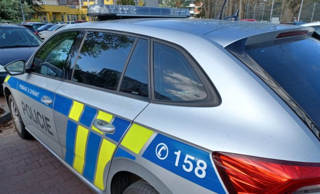 Сыпал метамфетамин прямо в руки: рецидивист из Теплице снова попался и может провести за решёткой до десяти лет