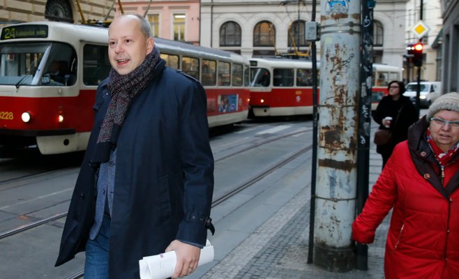 Полиция обвинила бывшего депутата Шнайдра в коррупционном деле вокруг больницы Буловка