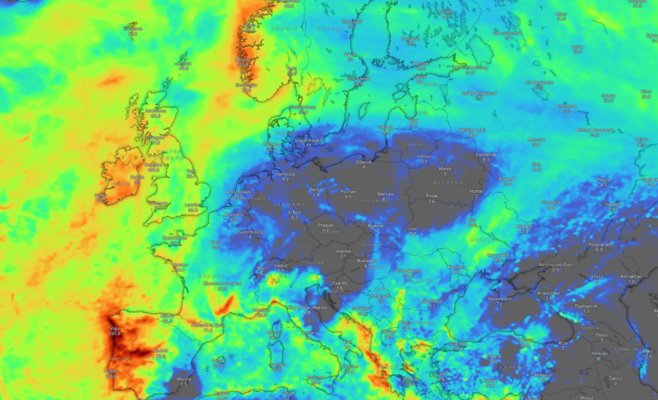 Атмосферная «дыра» над Европой: Чехию ждут сухие и тёплые дни