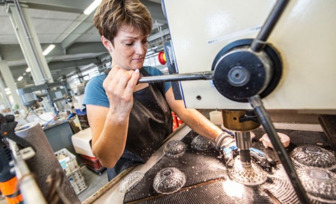 Безработица в Чехии растет: показатель приближается к пяти процентам