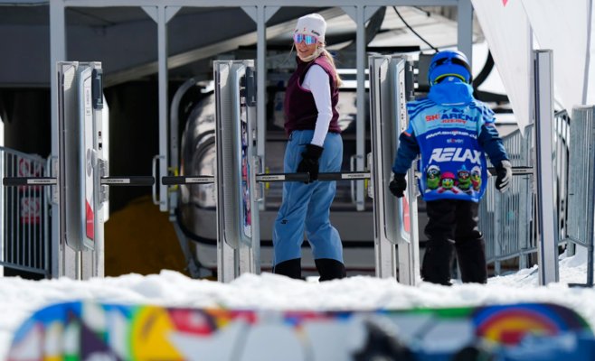 Сколько теперь стоит лыжный отдых? Цены на ски-пасы растут и скачут, как авиабилеты