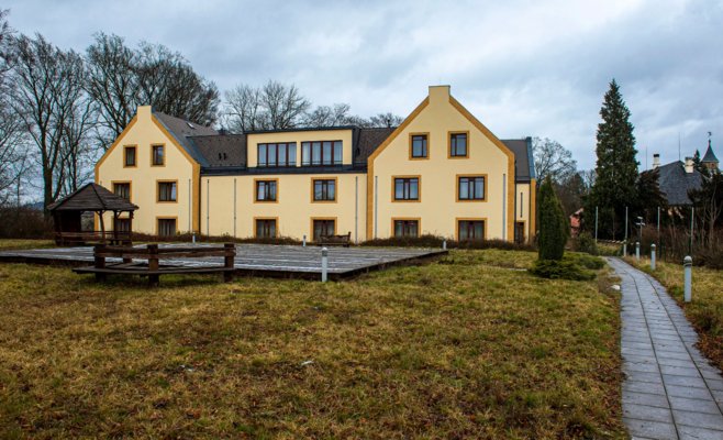 Инвесторы ставят на пожилых. В дома для них направляются миллиарды