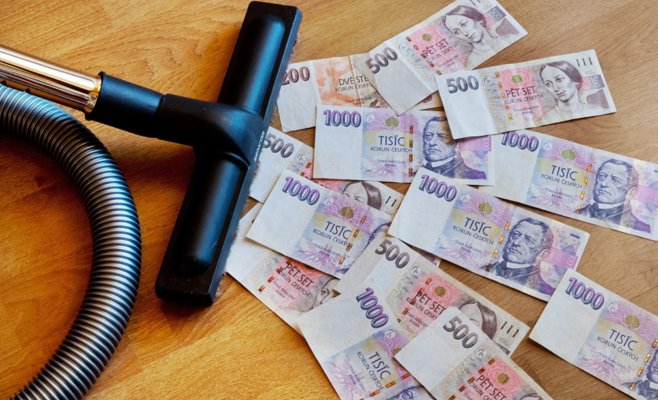 Финансовая афера в Праге: фирма лишилась счета дважды за месяц из-за поддельной доверенности, банк не предупредил владельца