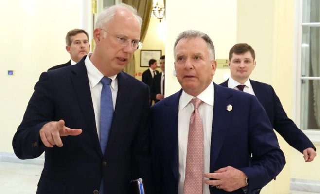 Некоторые фразы в мирном плане Трампа выглядят странно. Похоже, что они были изначально написаны по-русски