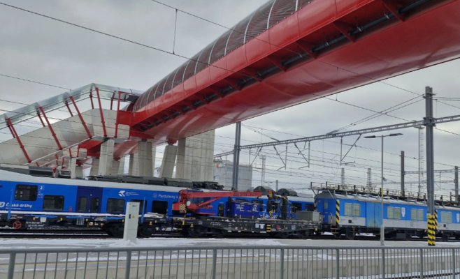 Полиция проводит обыски в штаб-квартире Управления железных дорог и дирекции автомобильных дорог