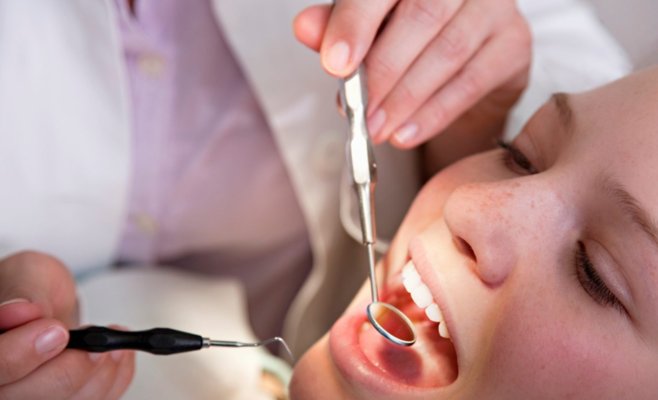 Некоторым детям можно провести лечение зубов только под наркозом. «Печально, что на это приходится собирать деньги»