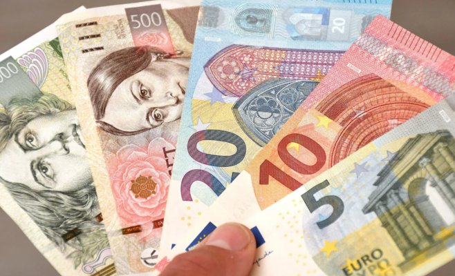 Экспорт будет рекордным, но сильная крона уже лишила экспортёров десятков миллиардов