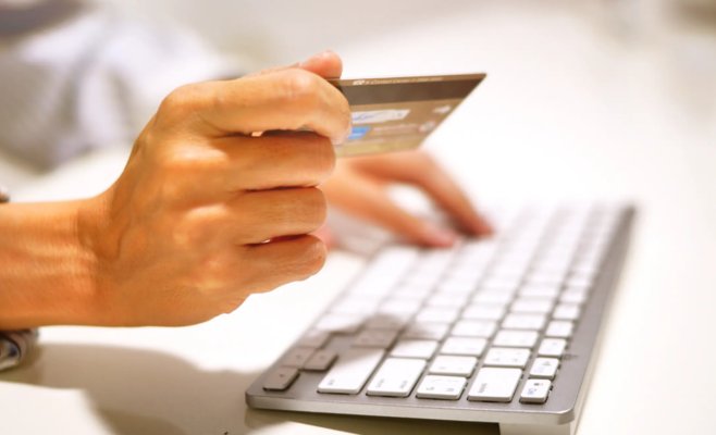 При оформлении ипотеки она столкнулась с мошенником. Лжеконсультант присвоил более миллиона