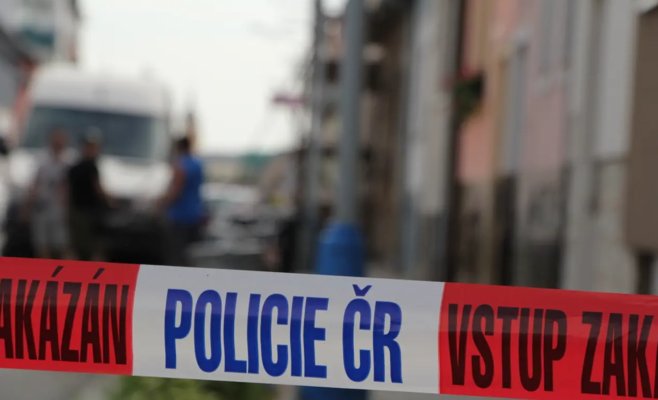 Тело однонногого убитого пролежало на Литомержицко 13 лет. Полиция уже знает его личность