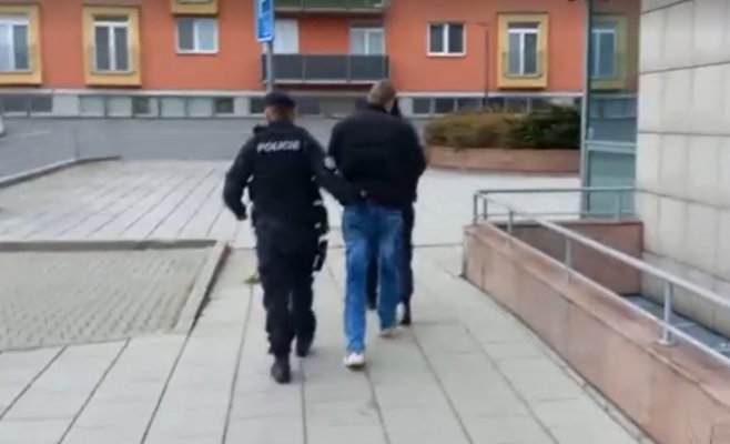 Шокирующий случай в Остраве: рецидивист четыре раза подряд обокрал женщину в инвалидной коляске