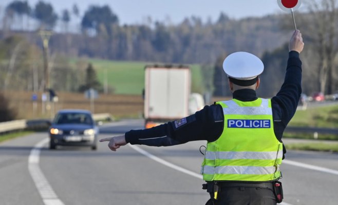 Опустел пачок — загорелись мигалки: мужчина поехал за сигаретами мимо отделения полиции и «надул» 3,4 промилле