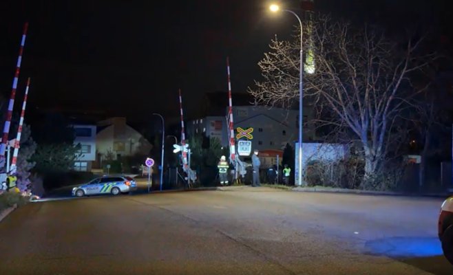 «При столкновении с поездом в пражских Чаковицах погибла разыскиваемая женщина»