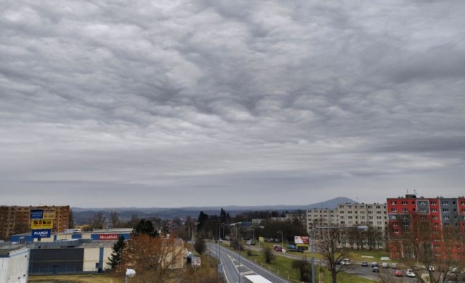 «Ещё теплее и солнечнее: первая половина недели принесёт в Чехию аномально высокие температуры»