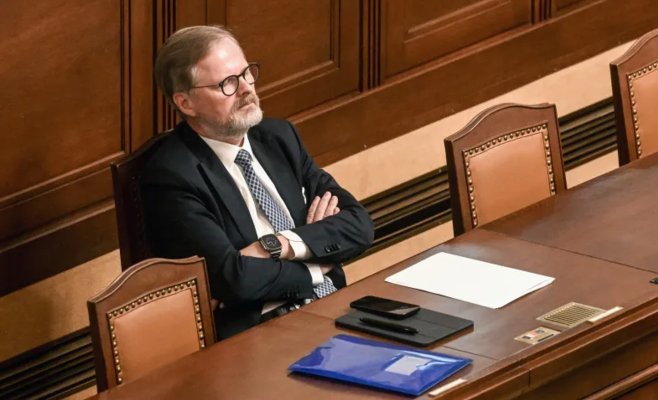 Правительство Фиалы не станет переделывать бюджет. Объяснили, почему это уже не имеет смысла