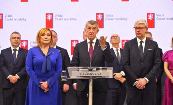 Бабиш отвергает миграционный пакт, несмотря на льготы для Чехии из-за украинцев