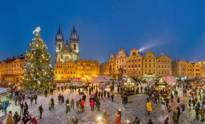 Рождественские ярмарки под лупой: сколько в этом году стоят глинтвейн, пунш и лангош в разных городах