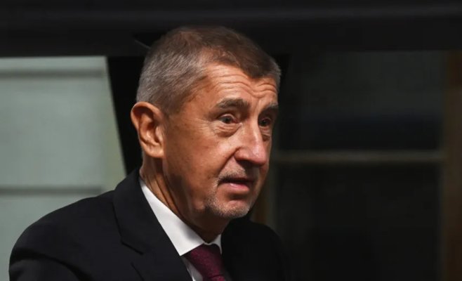 Бабиш перенёс медицинскую процедуру в больнице Винограды