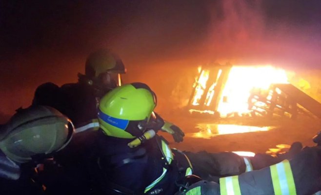 Искры и ёлки. В Чехии в Сочельник зафиксировали наибольшее число пожаров за последние пять лет