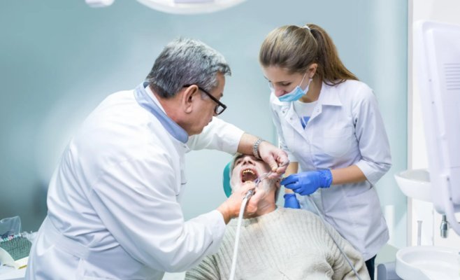 Пациентам придётся искать зубную неотложку через свою страховую компанию